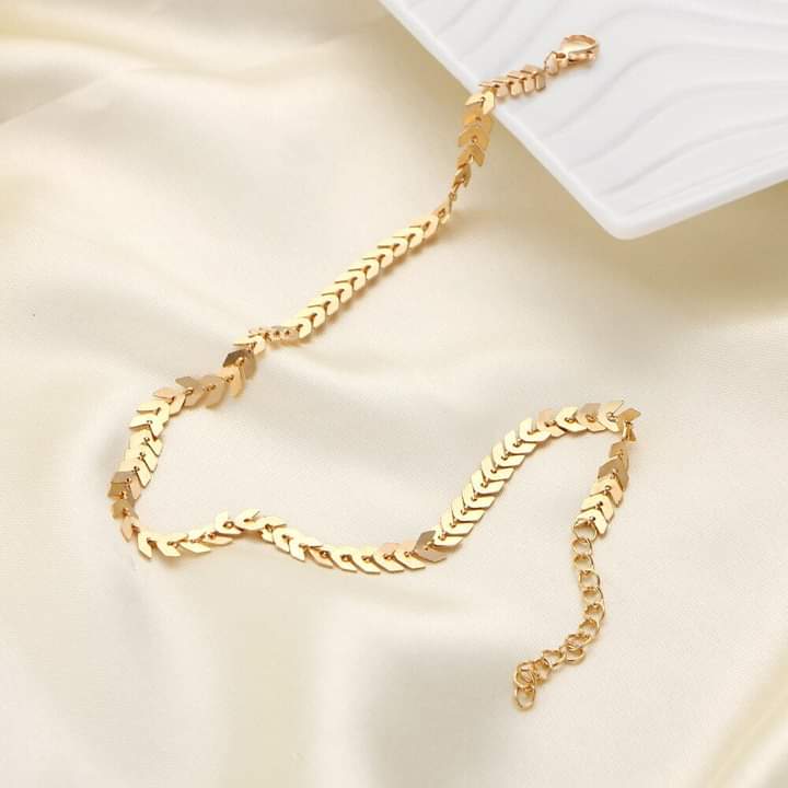 سلسلة سهم مطلي من الذهب عيار 14 - batcino.com