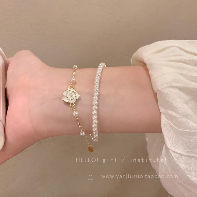 انسيال بناتي لؤلؤ مع سلسلة وردة شيك