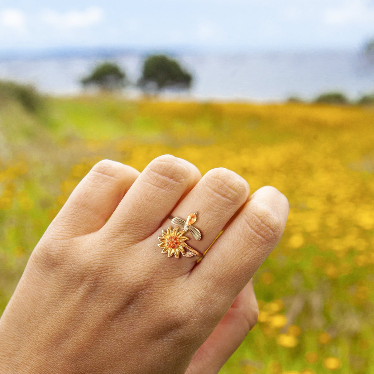 Spinner Sunflower Ring - خاتم عباد شمس متحرك - batcino.com