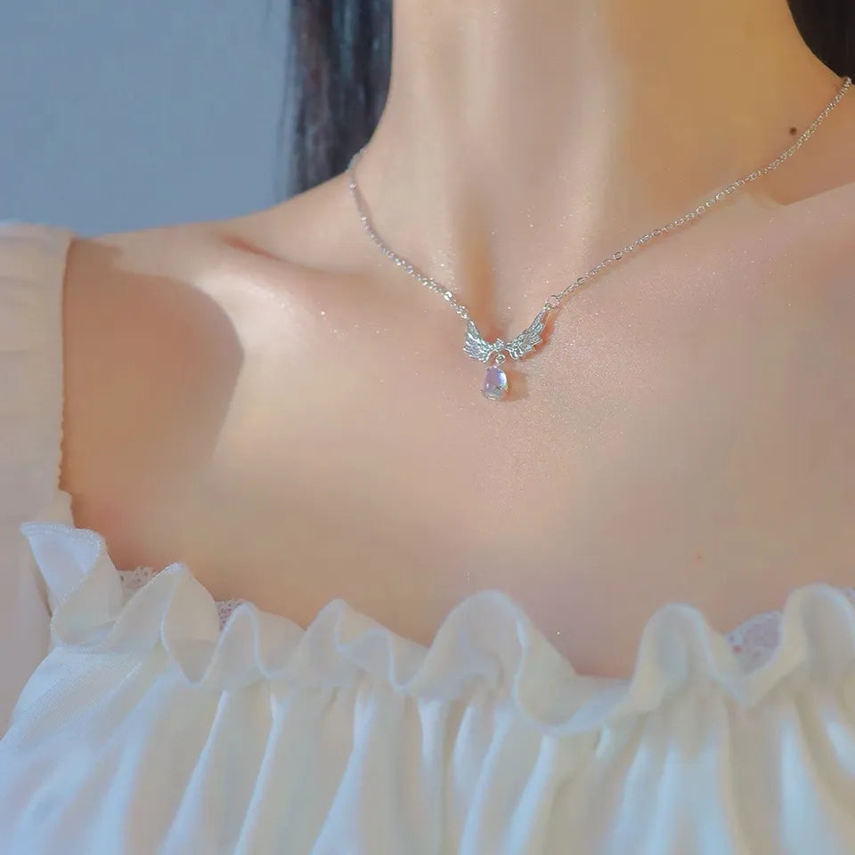 سلسلة زركون شكل جناح - zircon wings - batcino.com